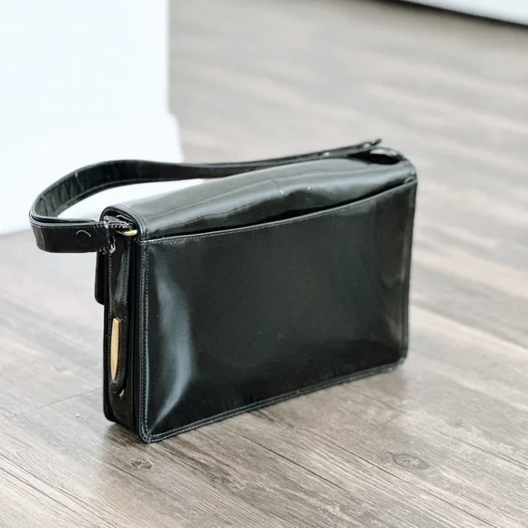 Vintage Bally Patent Leather Bag (authentic) - Picture 2 of 7